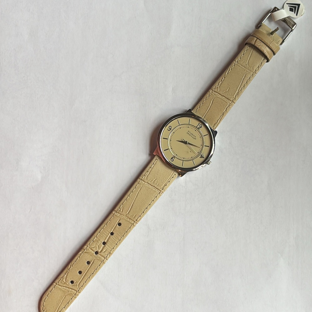Silpada Leather Strap Unisex Watch